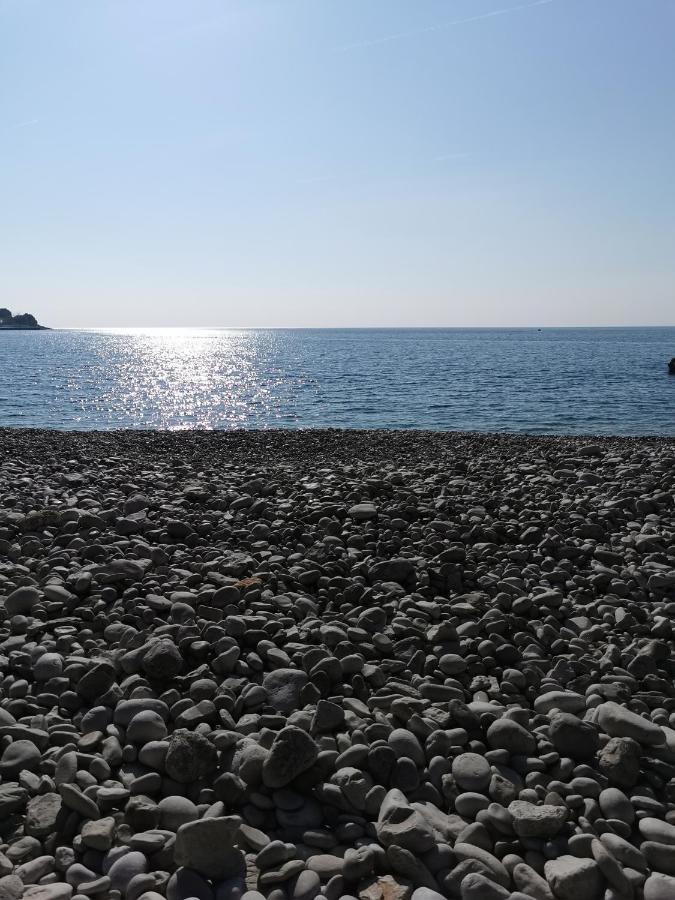 Apartment Stefania On The Beach Koromacno Luaran gambar