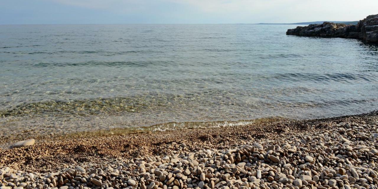 Apartment Stefania On The Beach Koromacno Luaran gambar